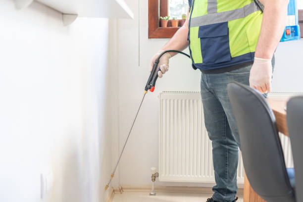 Best Commercial Pest Control Services  in Lake Ridge, VA